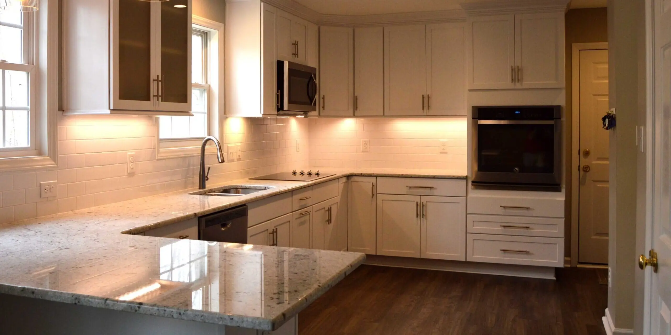 a kitchen that was remodeled in a nice house by Little Rainy Construction, aka, LRC Inc., in Brantford, Ontario, Canada.