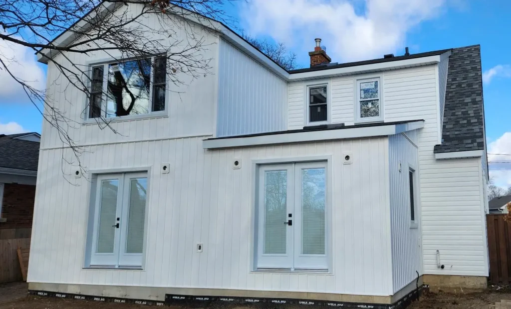 Custom Built house by LRC Construction in Brantford